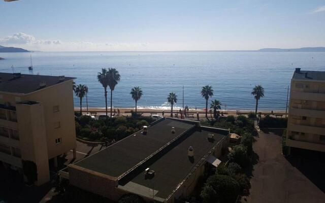 Appartement Le Lavandou, 1 pièce, 3 personnes - FR-1-308-77