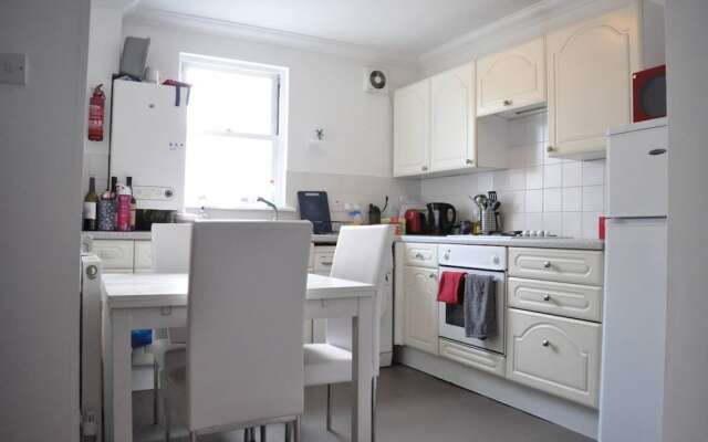 Lovely 1 Bedroom Flat in Trendy Peckham