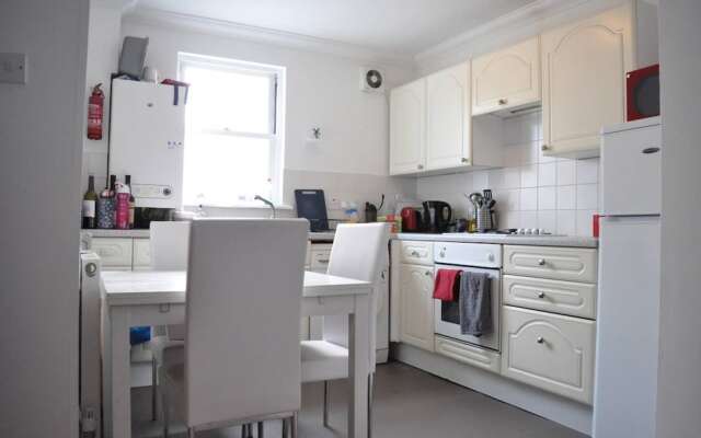 Lovely 1 Bedroom Flat In Trendy Peckham