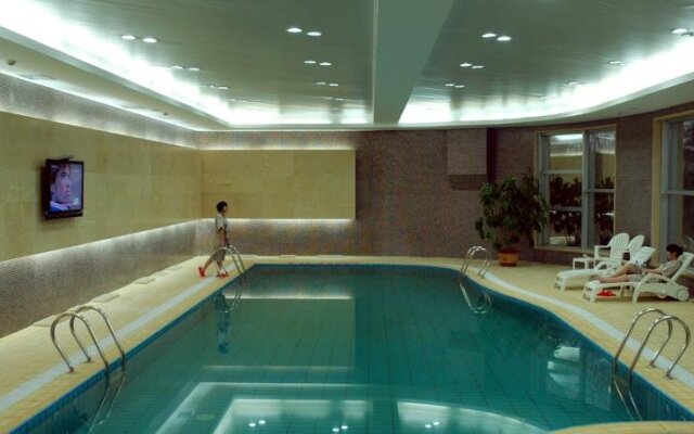 Tarshan Hotel