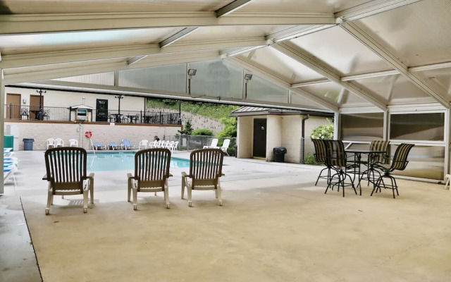 Pinnacle View 7A - Three Bedroom Chalet