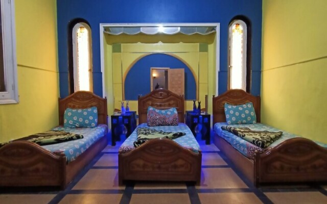 Castle Hotel - Hostel