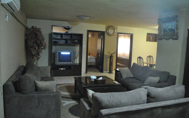 Al-Ballouti Hotel Suites