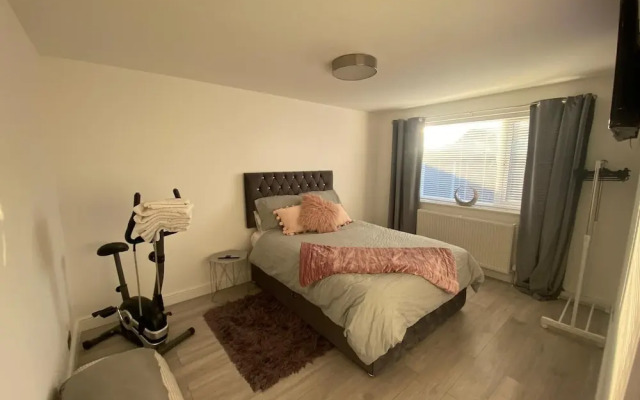Cozy Coastal Bungalow in Prestatyn