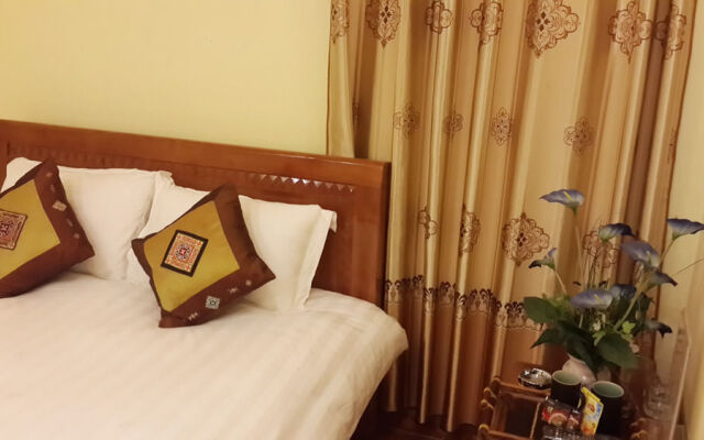 Quyet Tinh Hotel