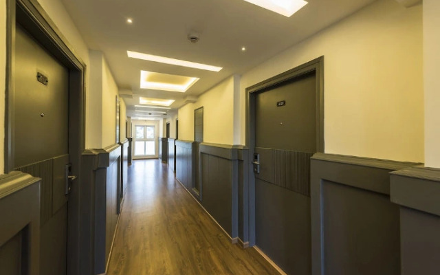 Suvarna Inn by OYO Rooms