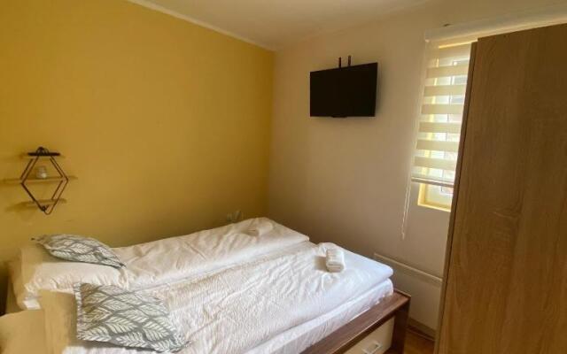 Apartman 16 Kraljevi Cardaci