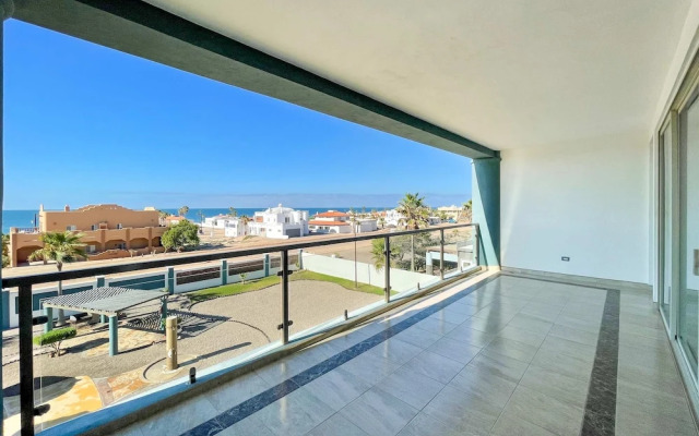 Unwind in a Modern Condo With Stunning View