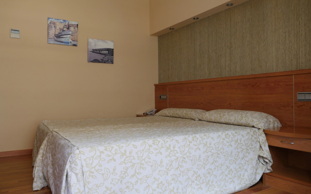 Hotel Rusadir