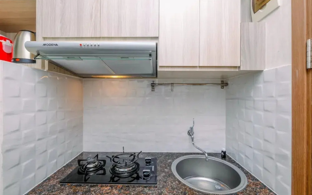Homey Studio Room at Podomoro Golf View Apartment