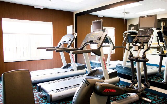 Fairfield Inn & Suites Hutchinson