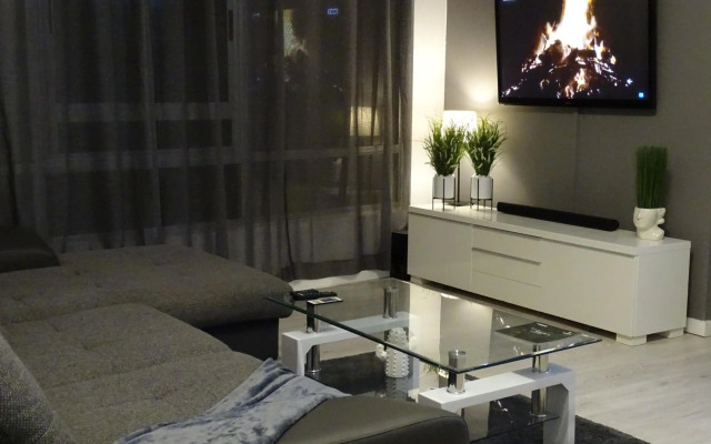 Santa Cruz Luxury Low-Cost Apartment with Terrace & Views