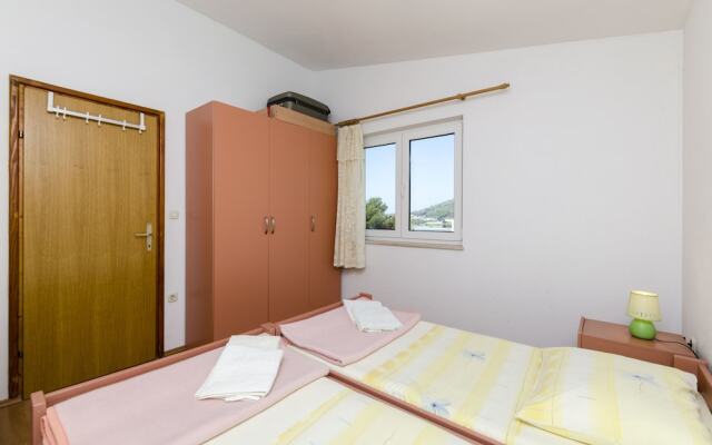 Apartment Smiljana