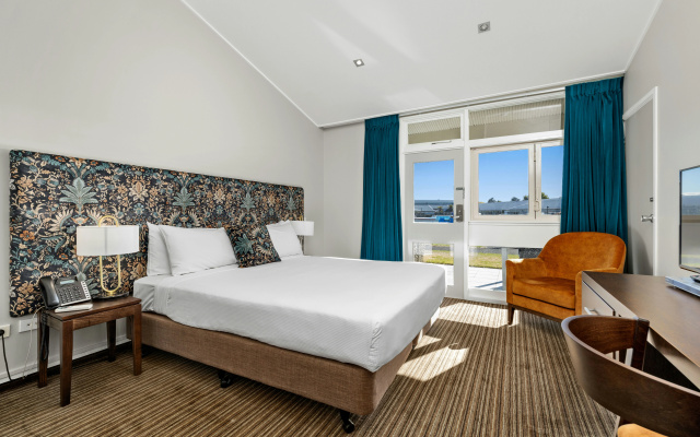 Copthorne Hotel and Resort Solway Park Wairarapa – Guest Rooms – Masterton