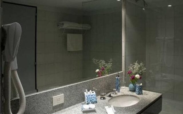 Art Deco Hotel And Suites
