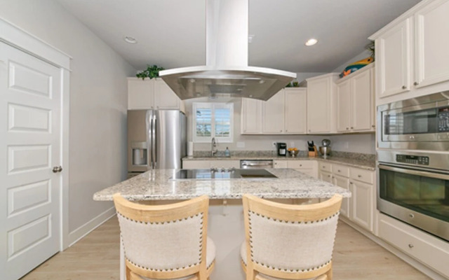 Footprints in the Sand at Arborgate