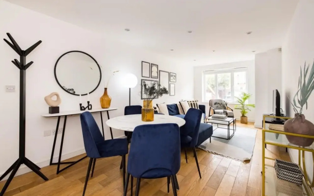 The Walworth Hideout - Elegant 2bdr Flat