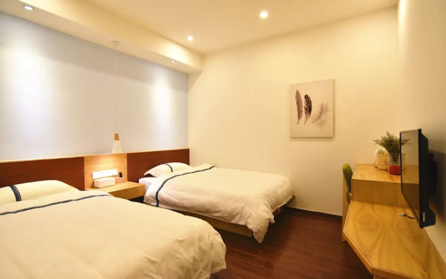 Ease Hostel