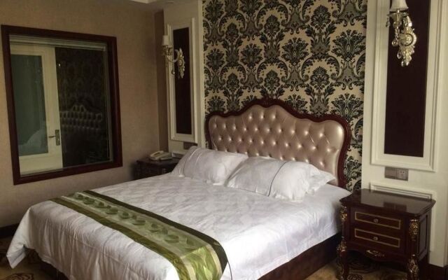 Shanghai Happy Hotel