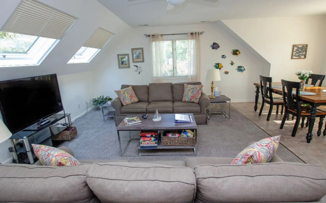 Urbanna Vacation Station - A Waterfront Oasis