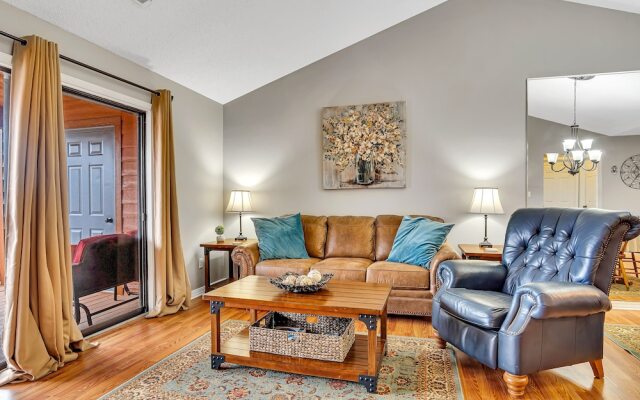 Pointe Of View 2 Bedroom Condo by RedAwning