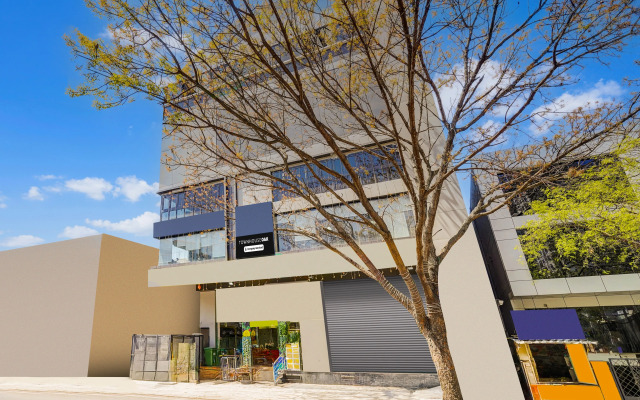 Super Townhouse Oak DLF Newtown Formerly South Square