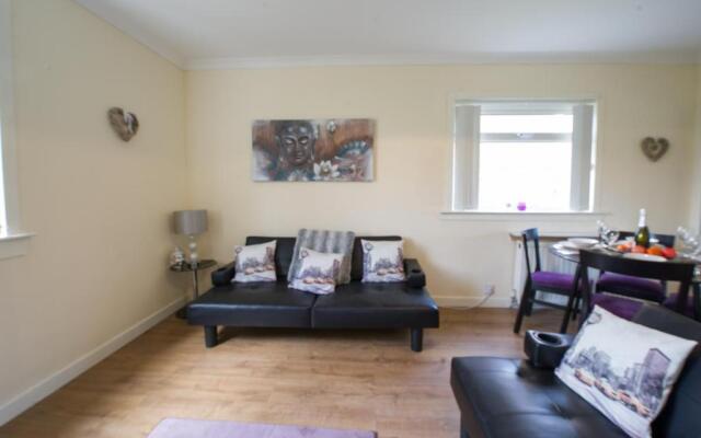 PREMIER - Park View Apartment