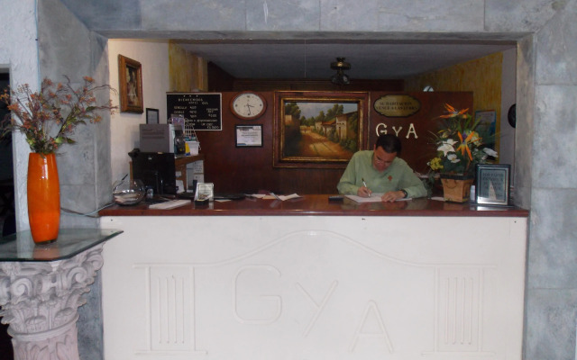Hotel GYA Express