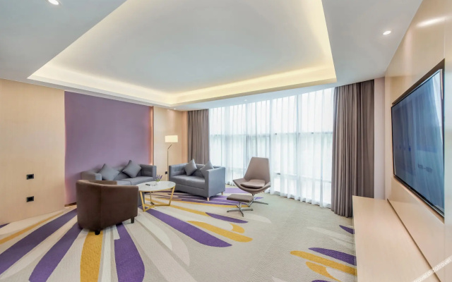 Lavande Hotels Mangshi square downtown store