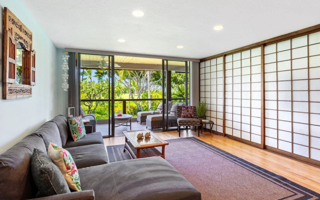 Plan Your Hawaii Vacay at Grace's Oasis!