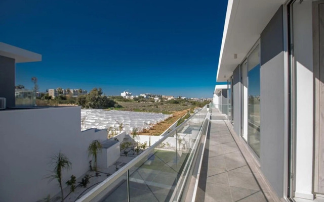 Villa Nina AQ Ol18