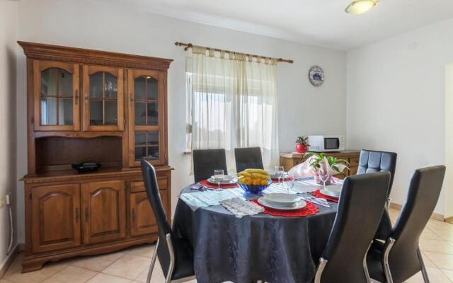 Apartment Matea