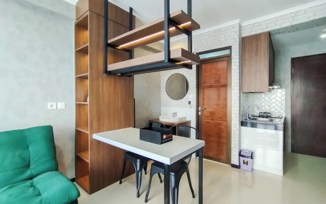 Cozy Industrial Designed 2Br At Gateway Pasteur Apartment
