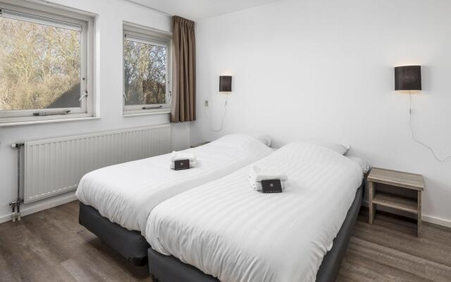 Spacious Holiday Home in Renesse near North Sea