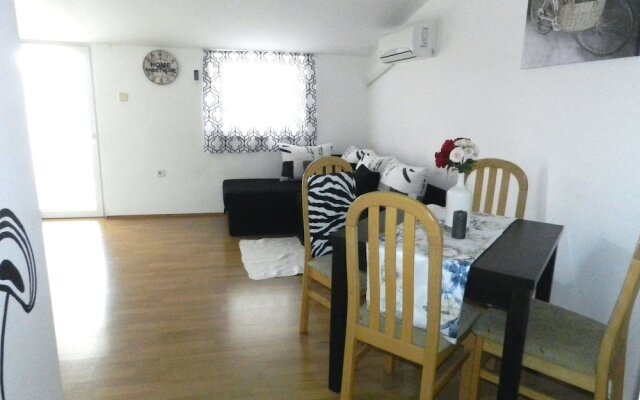 Apartments Ankica