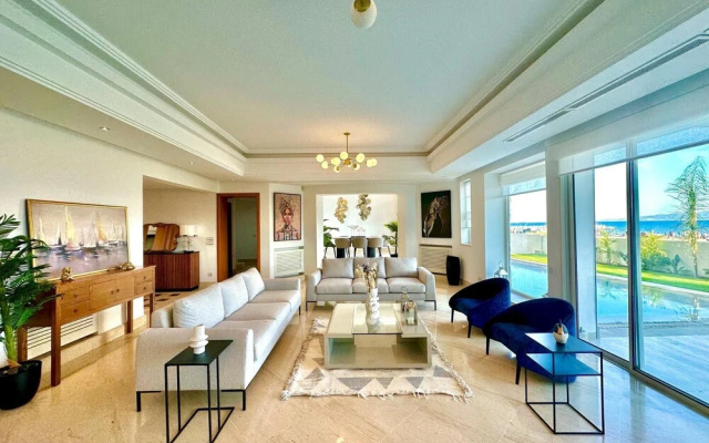 Omnya Carthage Frontsea Luxury Villa