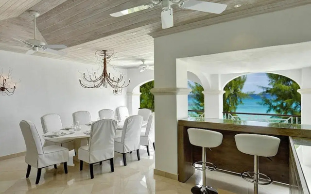 Sunny Vacation Villa 13