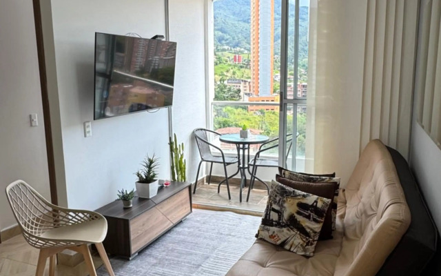 Sabaneta, apartment, Parking, Pool & with club in the sky!