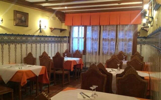 Hostal Mimosa