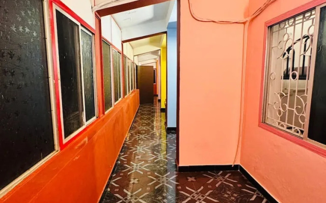 Lost Paradise A Social Hostel