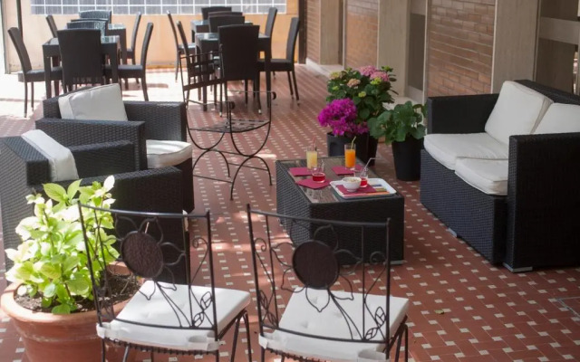 Hotel Manola