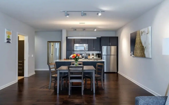Cozysuites TWO Bold Apartments SKY Pool