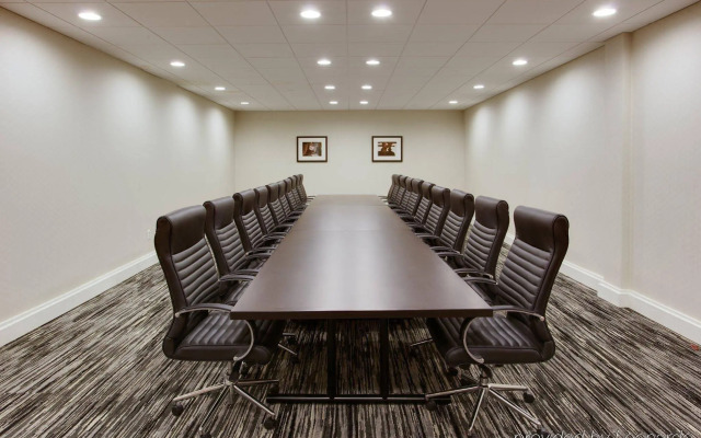 Holiday Inn Harrisburg - Hershey Area, I-81 by IHG