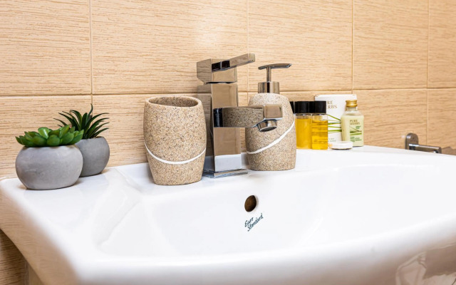 The Walnut 2BD Apartment