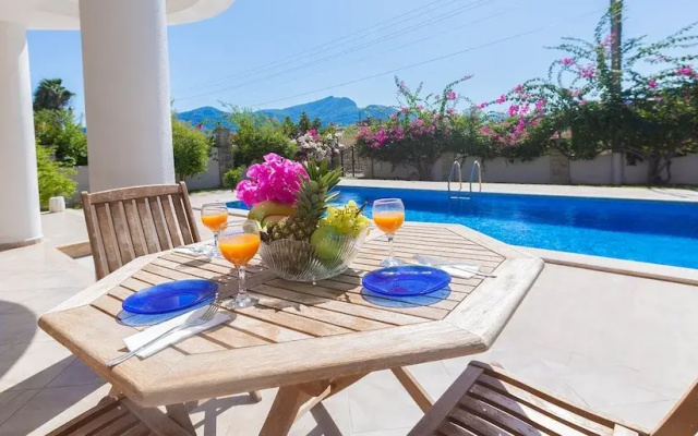 Villa Bahar