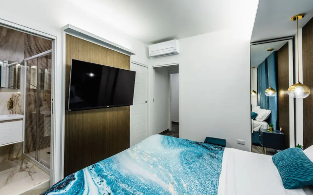 Azzurra Seaview House with Terrace