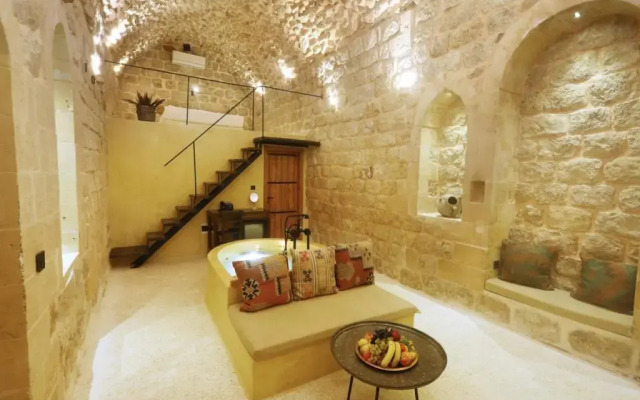 Rec326 Otel