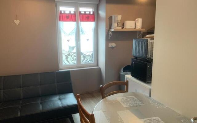 Appartement Mont-Dore, 2 pièces, 3 personnes - FR-1-415-105