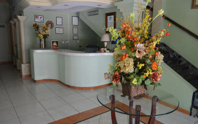Hotel Posada California