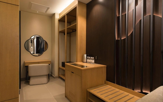 Vangohh Eminent Hotel & Spa
